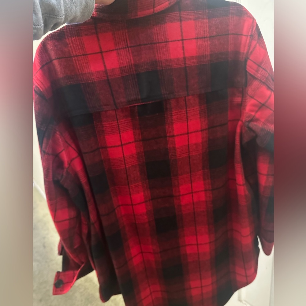 Old Navy Shacket - image 7